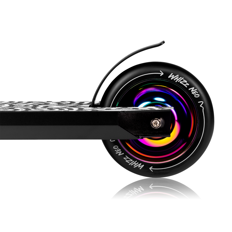 Lionelo Whizz Neo Black Carbon Multicolor — Patinete