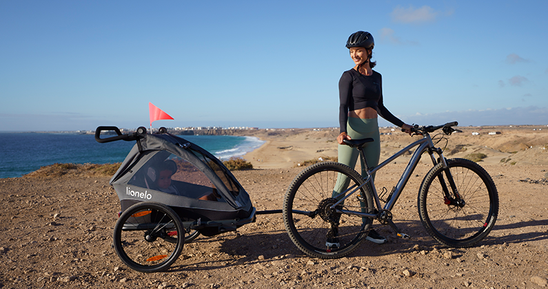 Lionelo Cama Grey Graphite — remolque para bicicleta con función de cochecito